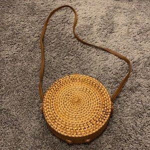 Wicker crossbody bag
